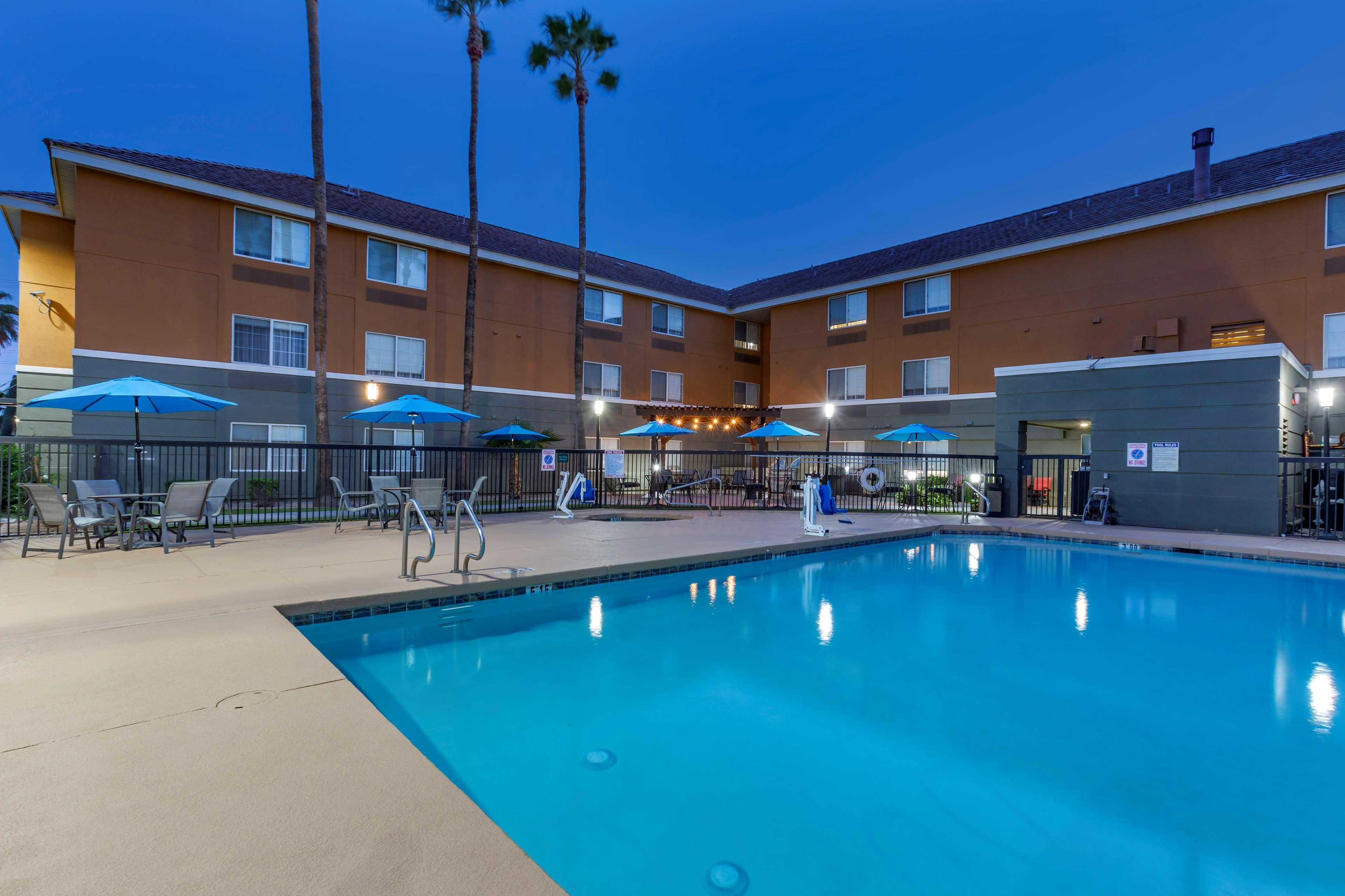 Best Western North Phoenix Hotel Bagian luar foto