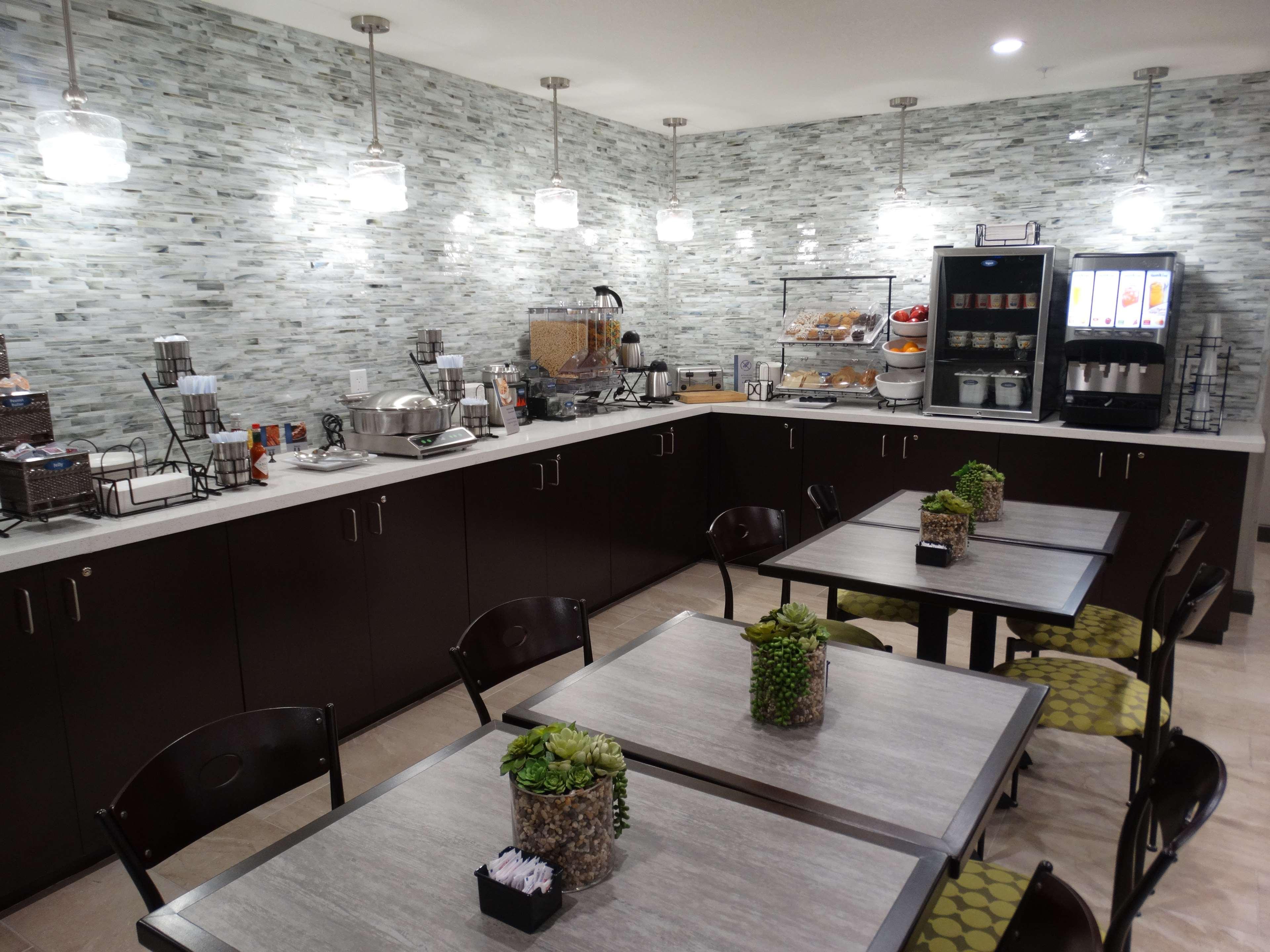 Best Western North Phoenix Hotel Bagian luar foto