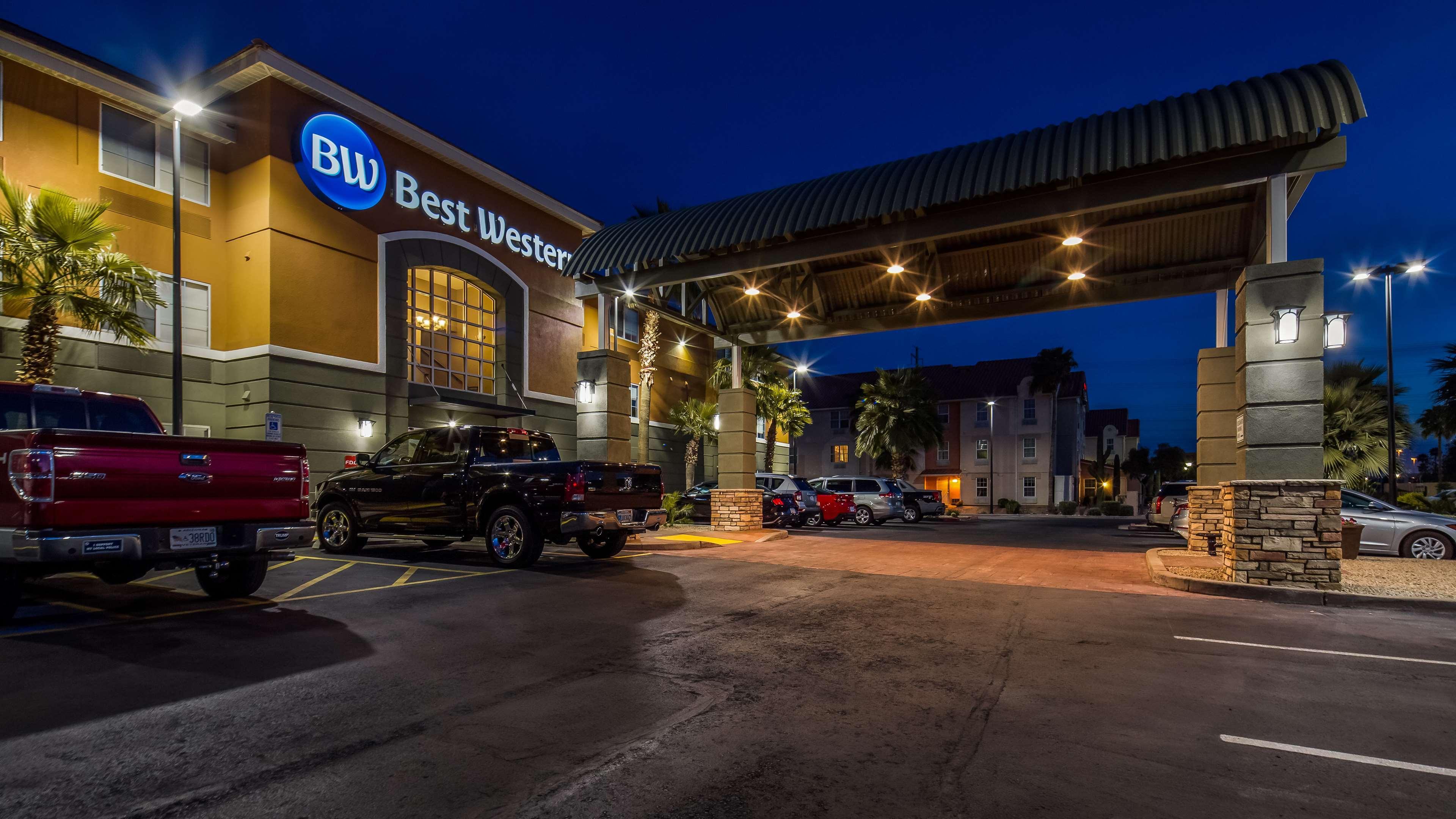 Best Western North Phoenix Hotel Bagian luar foto