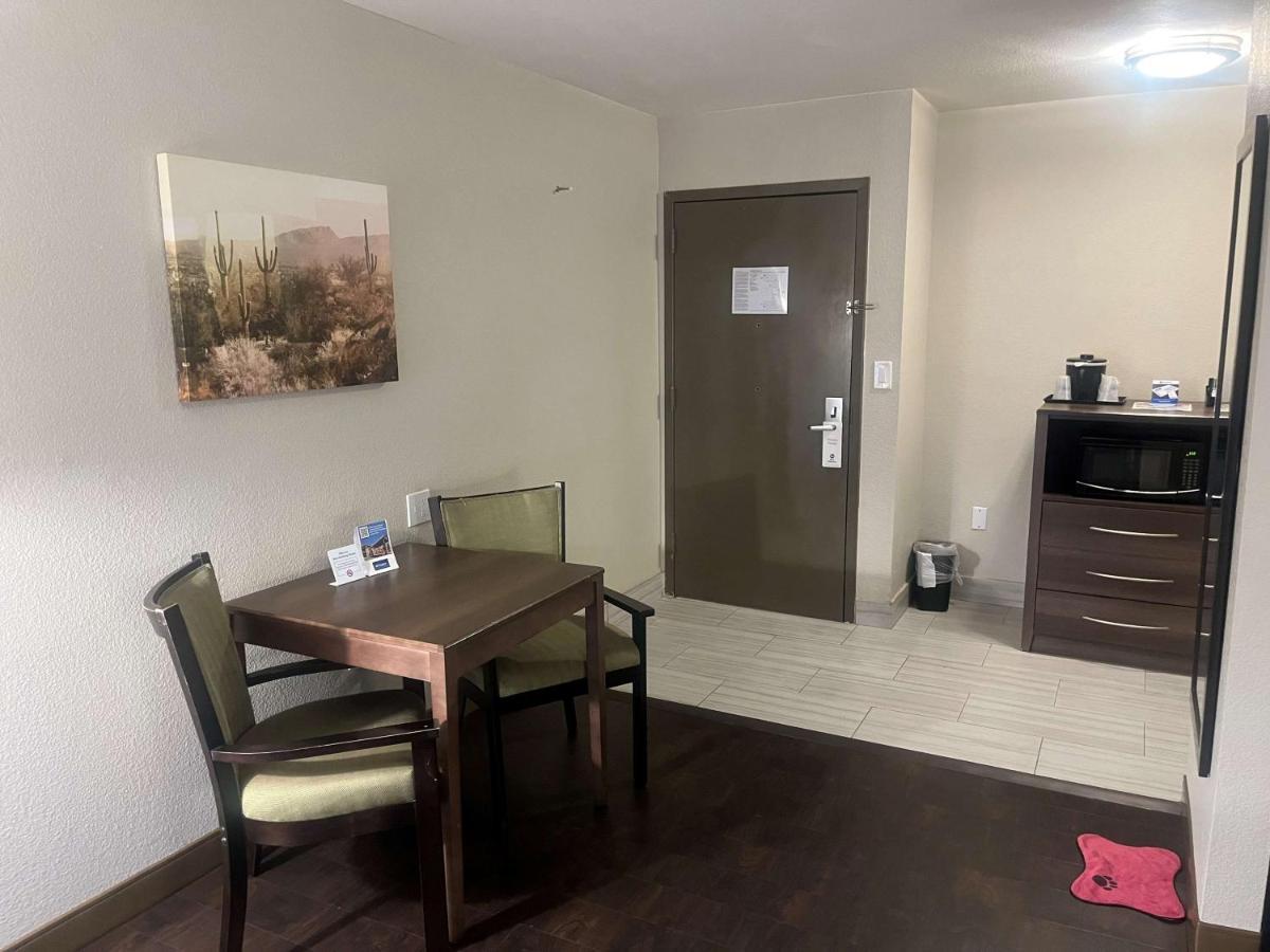 Best Western North Phoenix Hotel Bagian luar foto